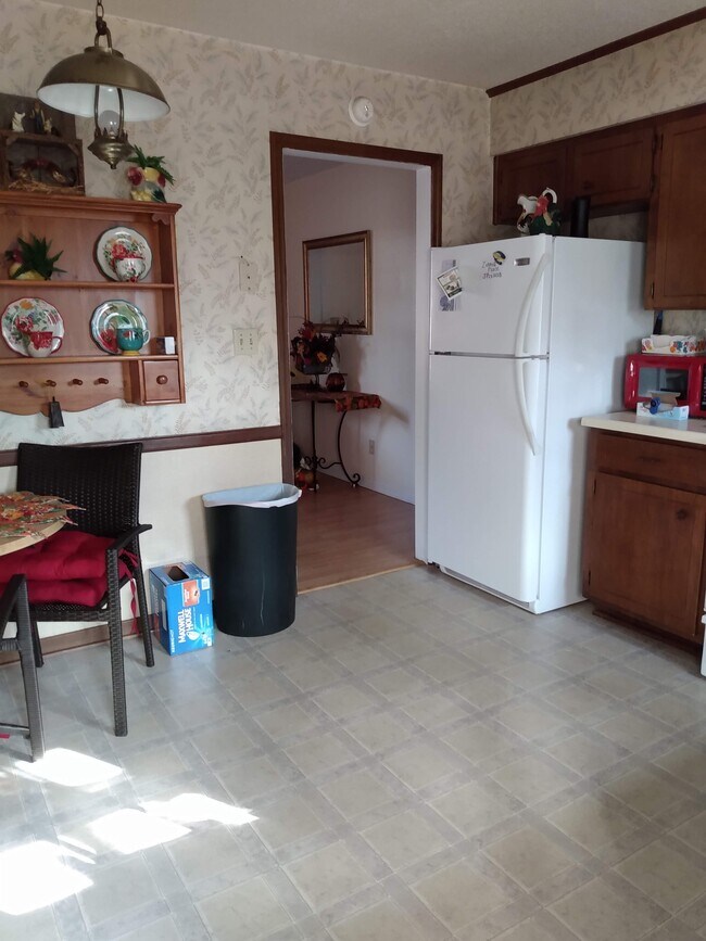 Building Photo - 103 Colebrook Ct