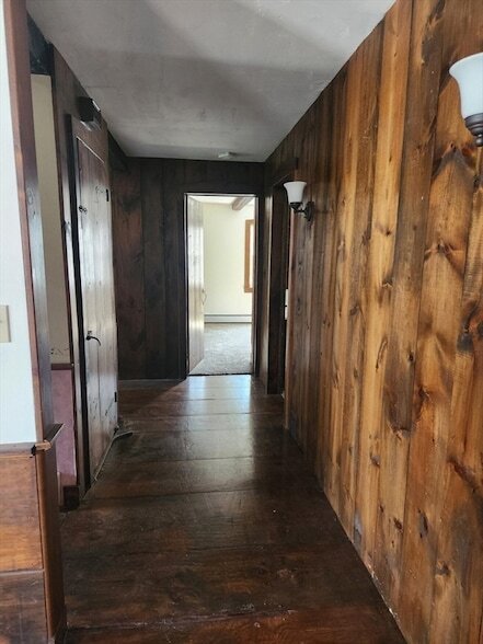 Building Photo - 285 Main St