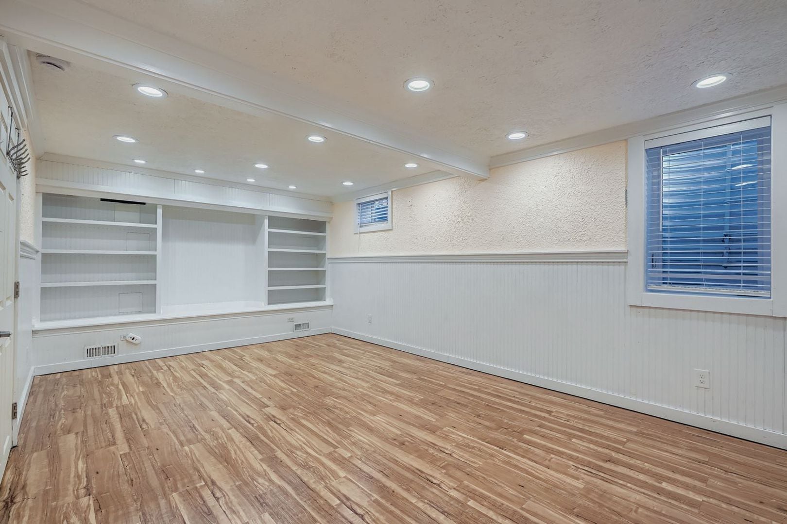 Building Photo - 755 Morgan Dr