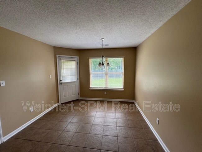 Building Photo - 22 Stockton Cove