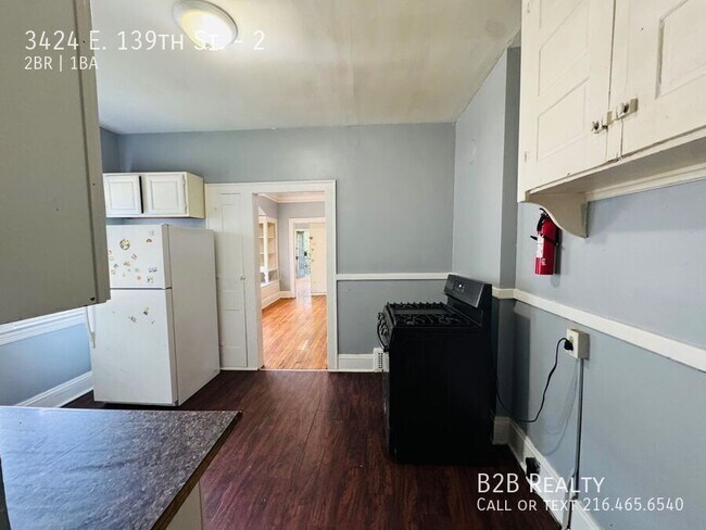 Building Photo - 3424 E 139th St