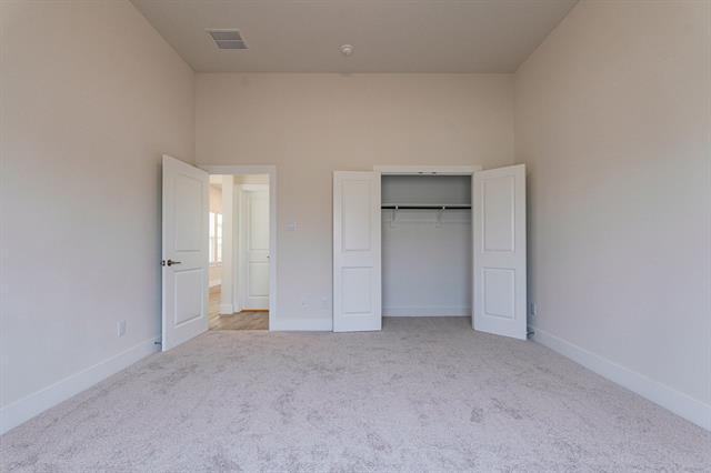 Building Photo - 6004 Mustang Creek Ln