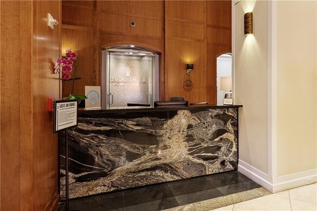 Building Photo - 3445 Stratford Rd NE