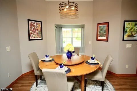 Building Photo - 3650 Creeks Bend Ct E