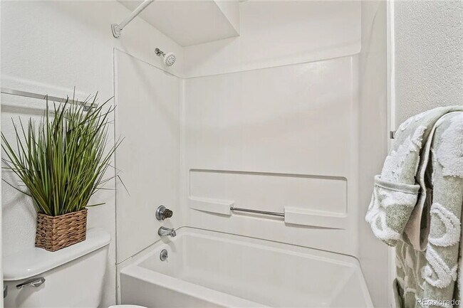 Building Photo - 9212 E Arbor Cir
