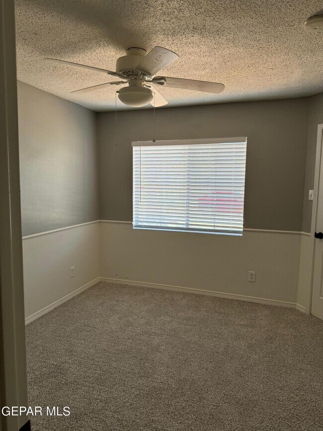 Building Photo - 323 Rio Tinto Dr