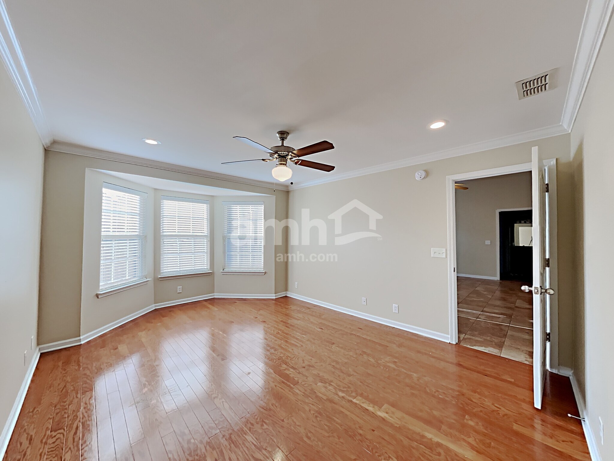 Building Photo - 2106 Bimelech Ln