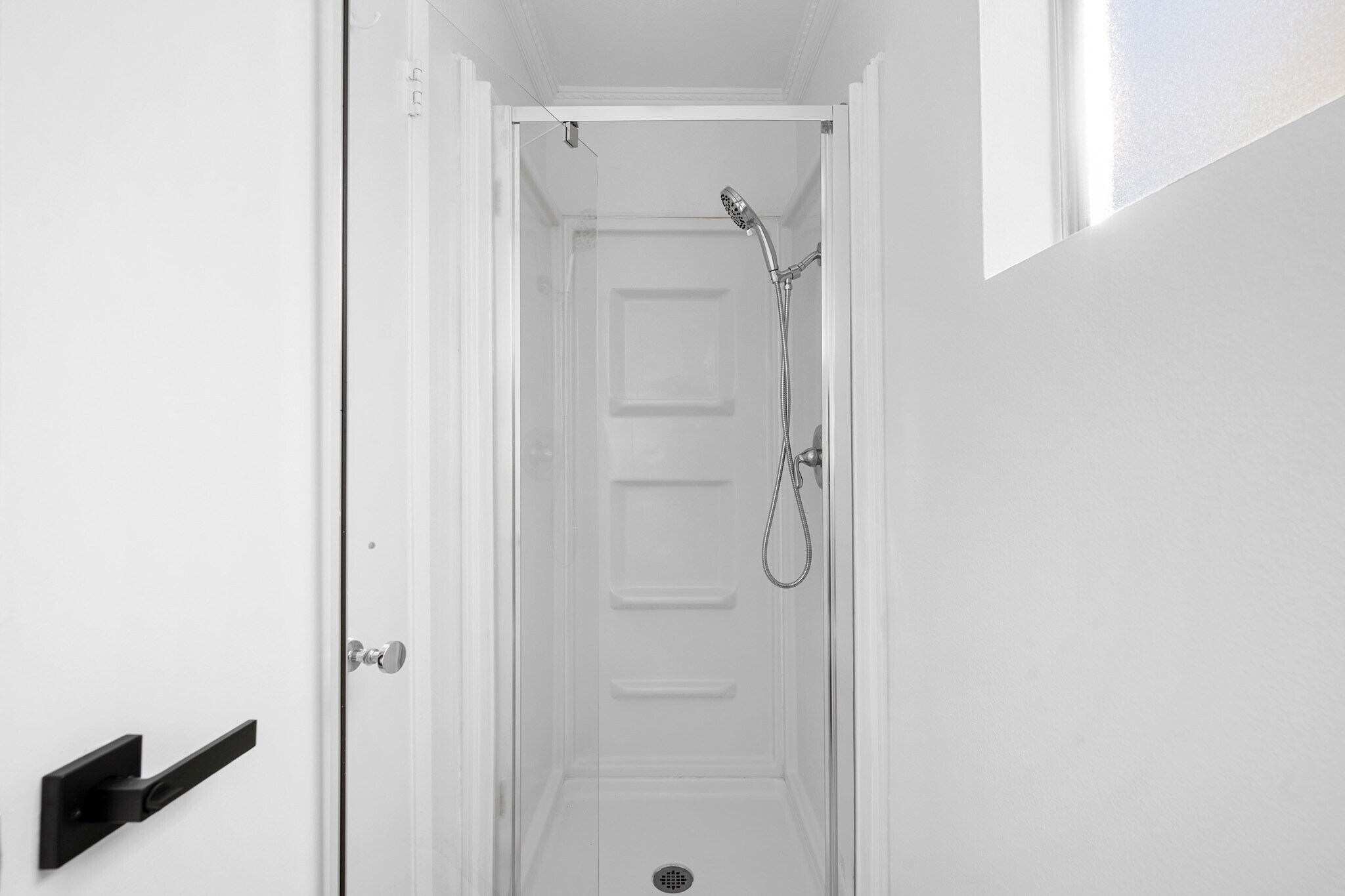 Building Photo - 408 Burchett St