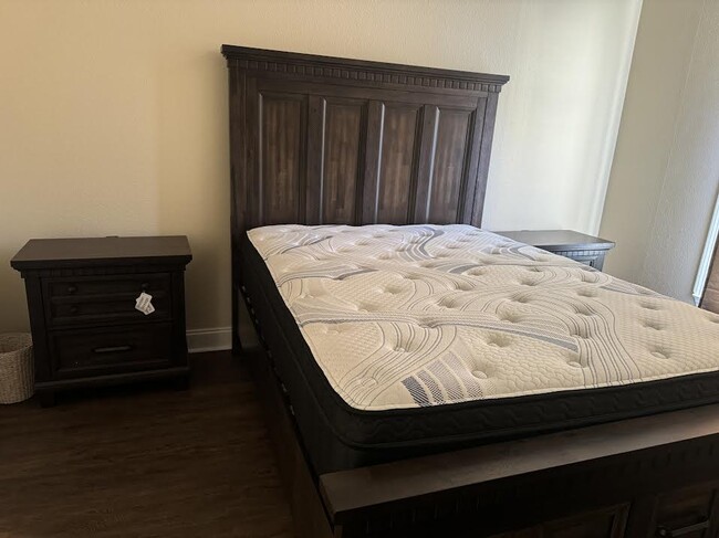 NEW BEDROOM SET - 6765 Corporate Blvd