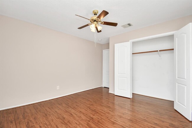 Building Photo - 4546 Newhope Terrace Ln