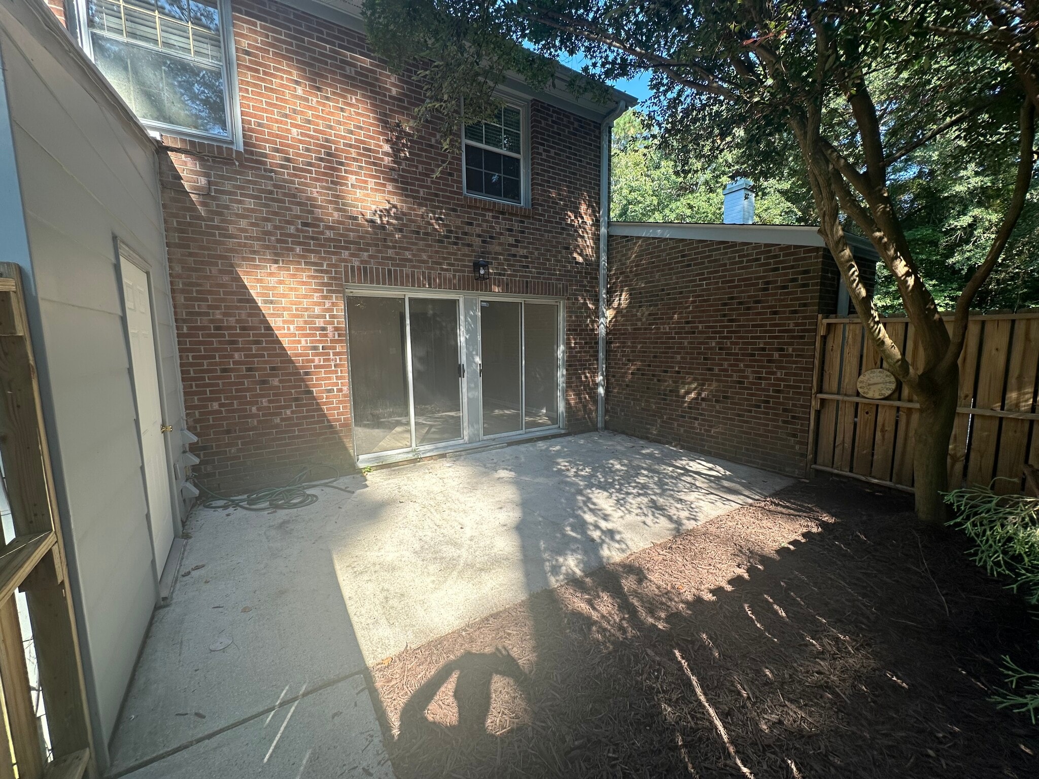 Private patio - 910 Dolphin Ct