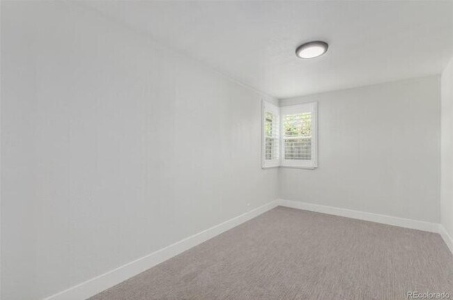 Building Photo - 760 Stuart St