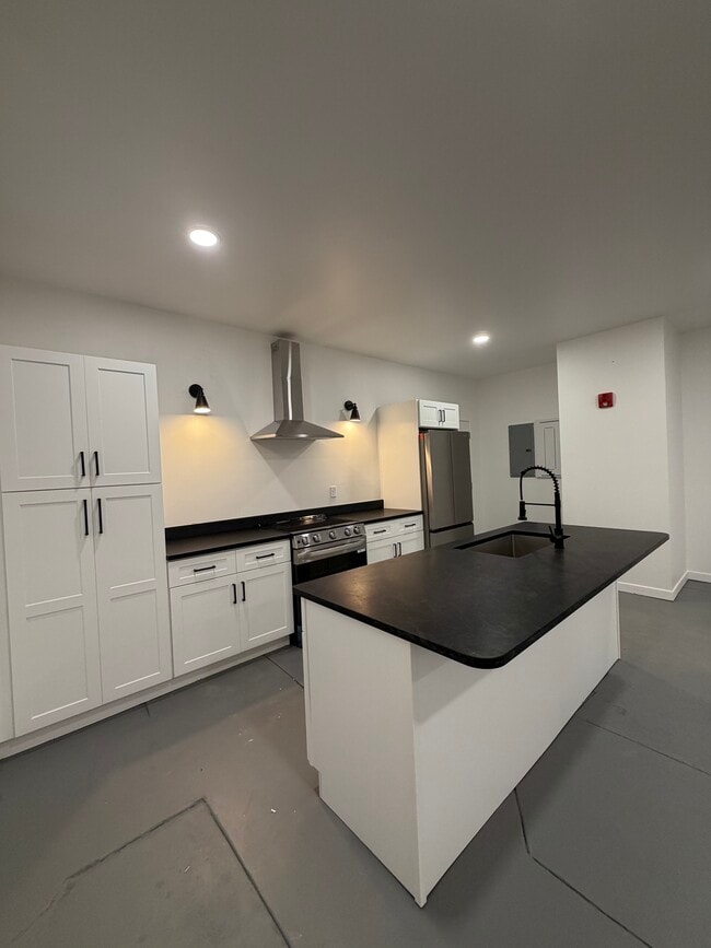 Building Photo - The Warehouse At Calhoun - RESIDENTIAL