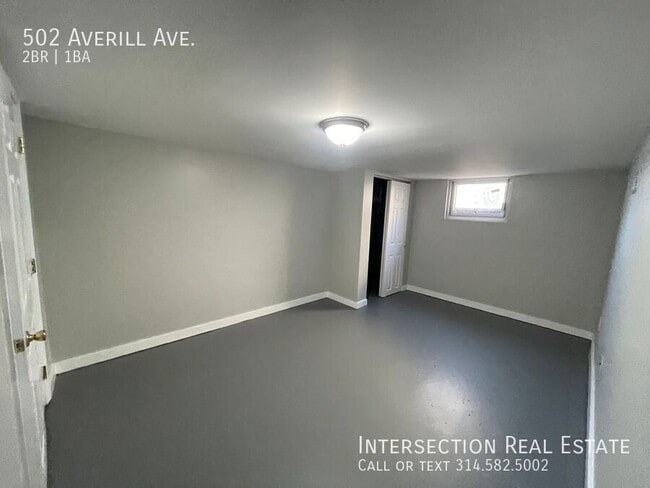 Building Photo - 502 Averill Ave