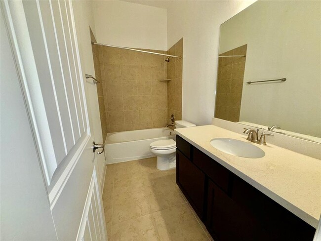 Building Photo - 21413 Merveil Dr