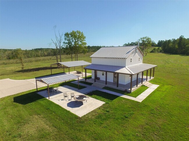Building Photo - 1275 Castlewood Rd