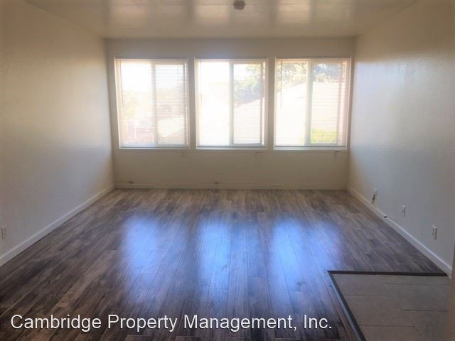 Building Photo - 527 N Amphlett Blvd