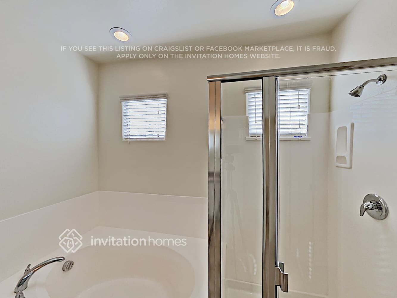 Building Photo - 658 N Sparrow Ct