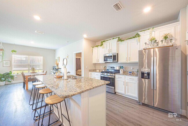 Building Photo - 31510 Plover Ct