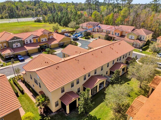 Building Photo - 5150 Fiorella Ln