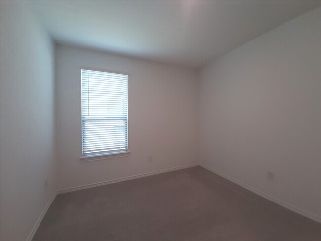 Building Photo - 16026 Tangled Vine Ln