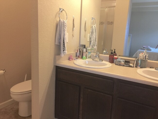 Building Photo - Start Your Summer off Right with Space in ...