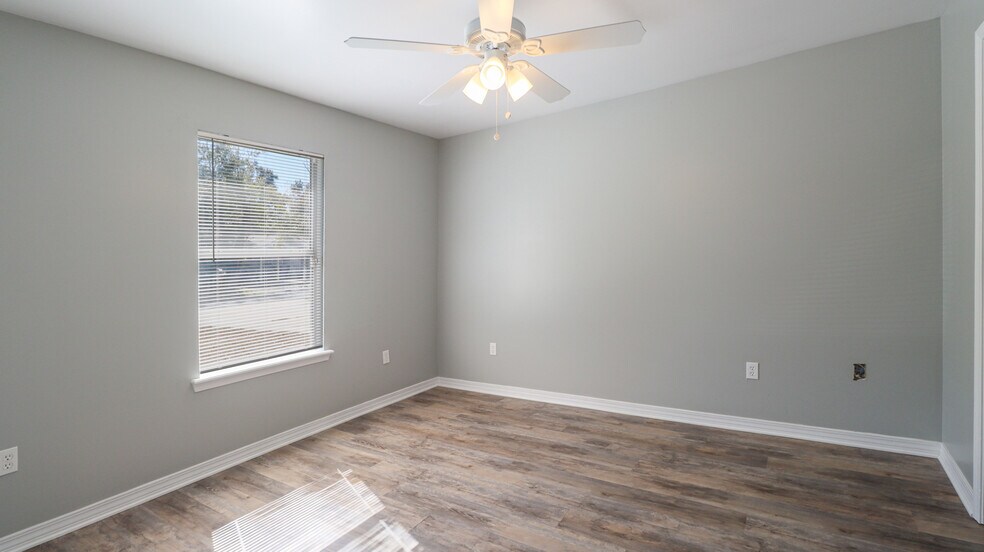 Master Bedroom - 4408 30th 1/2 St