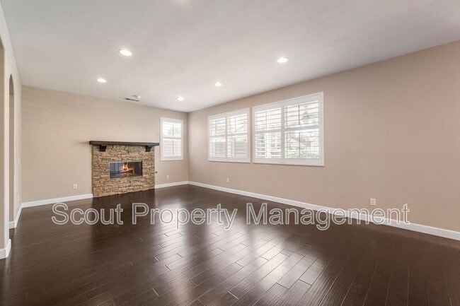 Building Photo - 33331 Decada St