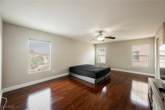 Building Photo - 6720 Song Sparrow Ct