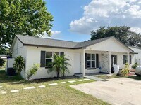 Building Photo - 6920 Edgefield Ln