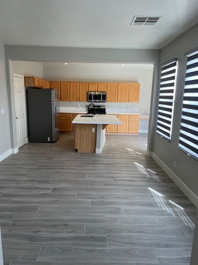 Building Photo - 1067 Fennel Flower Ct