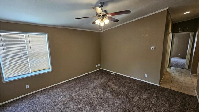 Building Photo - 10222 Elderberry Park Ln