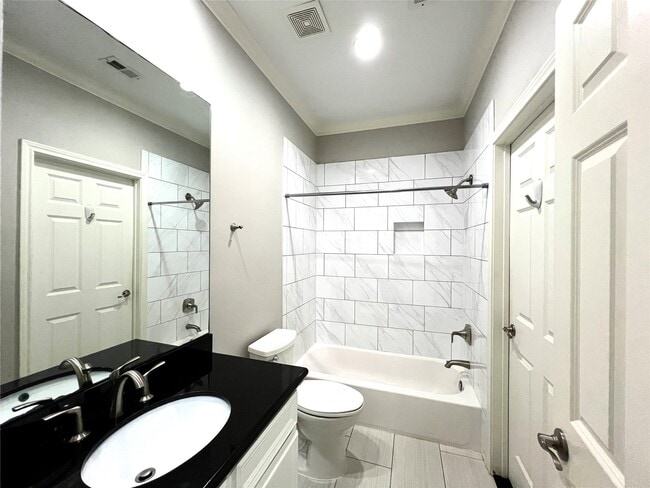 Building Photo - 6831 Staffordshire Blvd