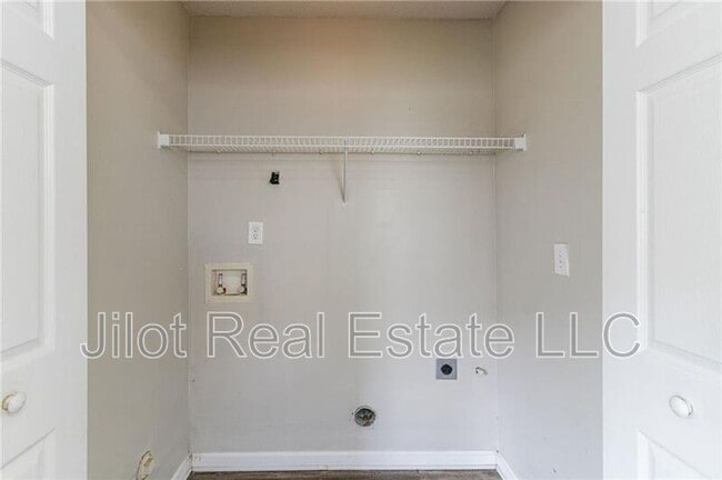 Building Photo - 256 Turnstone Rd