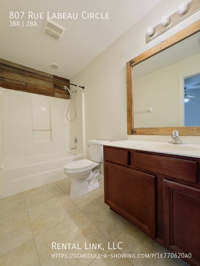 Building Photo - 807 Rue Labeau Cir