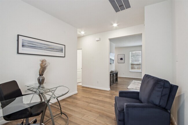 Building Photo - 2877 Grand Anse Dr