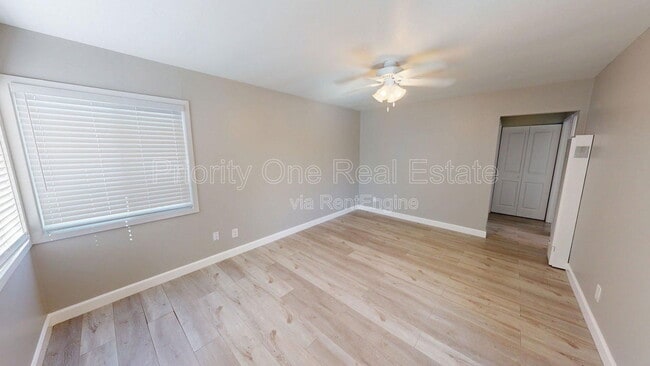 Building Photo - 277 Cedar Ave
