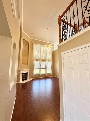Building Photo - 5828 Southmoor Ln