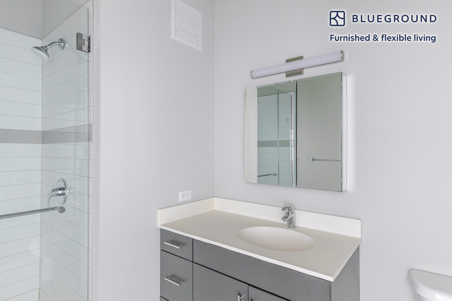 Building Photo - 60 E Randolph St