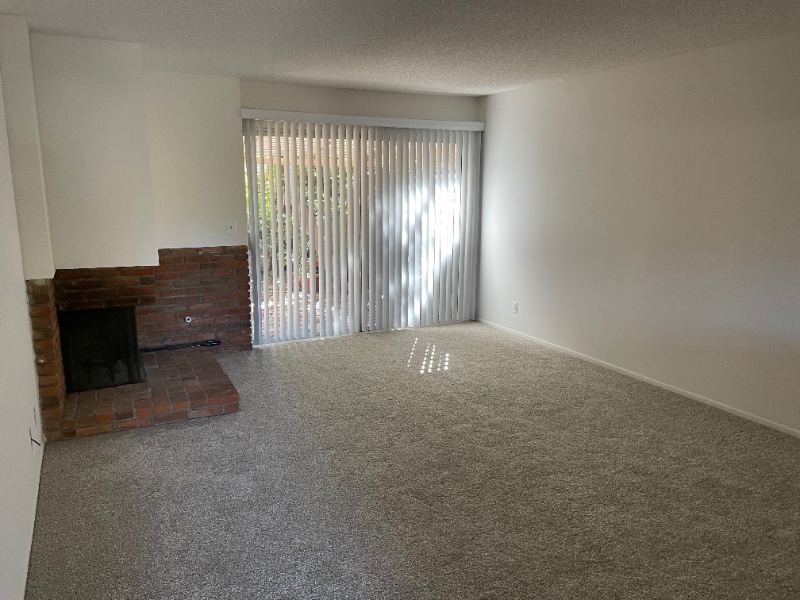 Building Photo - 7369 Elmhurst Pl