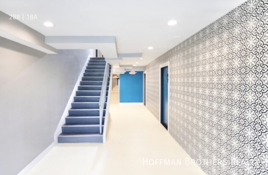 Building Photo - 8753 Langdon Ave