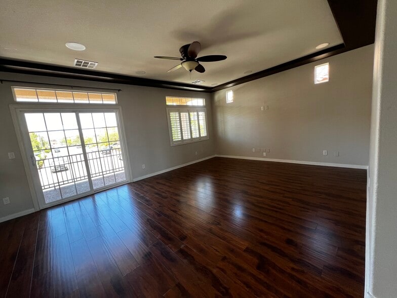 Building Photo - 5059 Bonnie Doon Ln