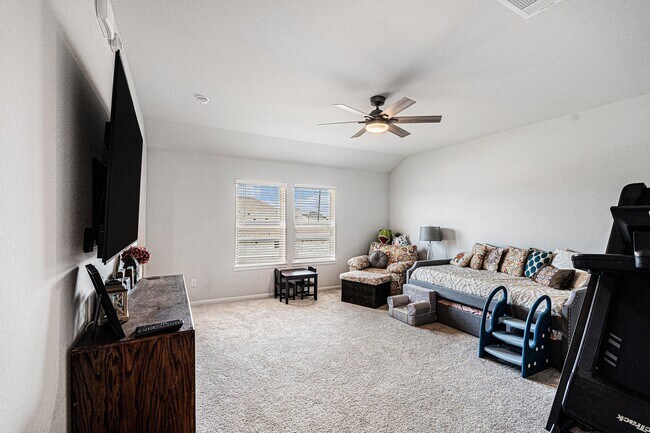 Building Photo - 2513 Malibu Gln Dr