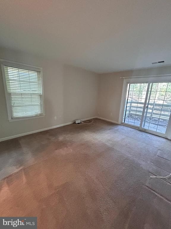 Building Photo - 2225 Lovedale Ln