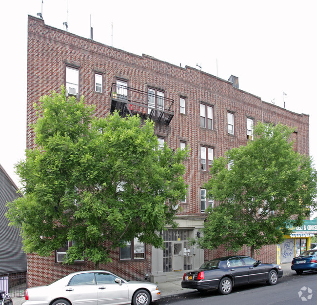 Building Photo - 1524-1526 Bushwick Ave