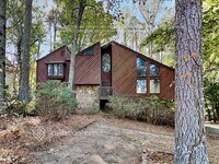 Building Photo - 3610 Westpoint Ct