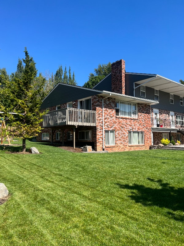 Building Photo - 2755 NE Hogan Dr