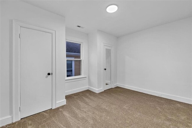 Building Photo - 416 Maryland Ave