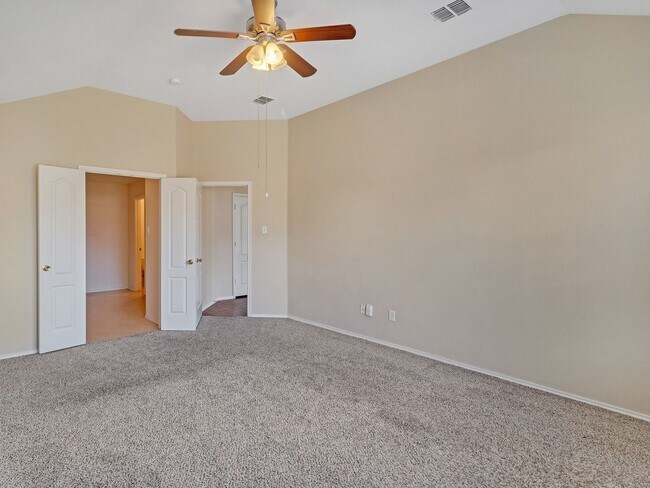 Building Photo - 1029 Magnolia Ln