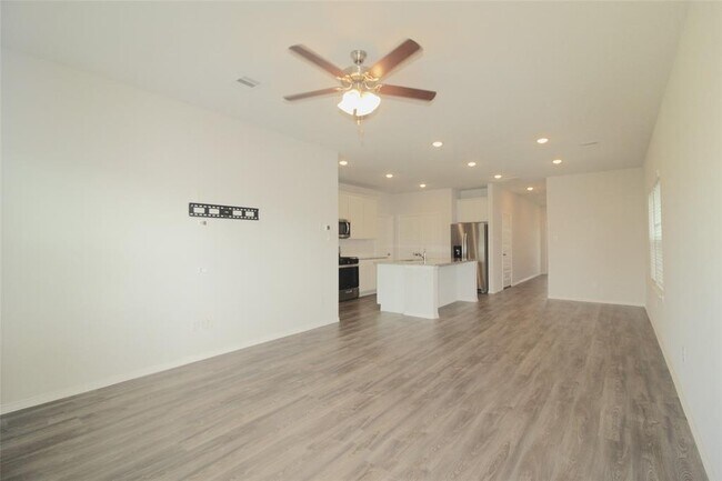 Building Photo - 23235 Spring Genesis Ln